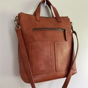 Cross body/over the shoulder Antik Kraft purse.